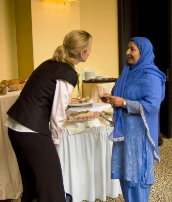 Zahida Murtaza (R), Chair of the Federation of Muslim Women